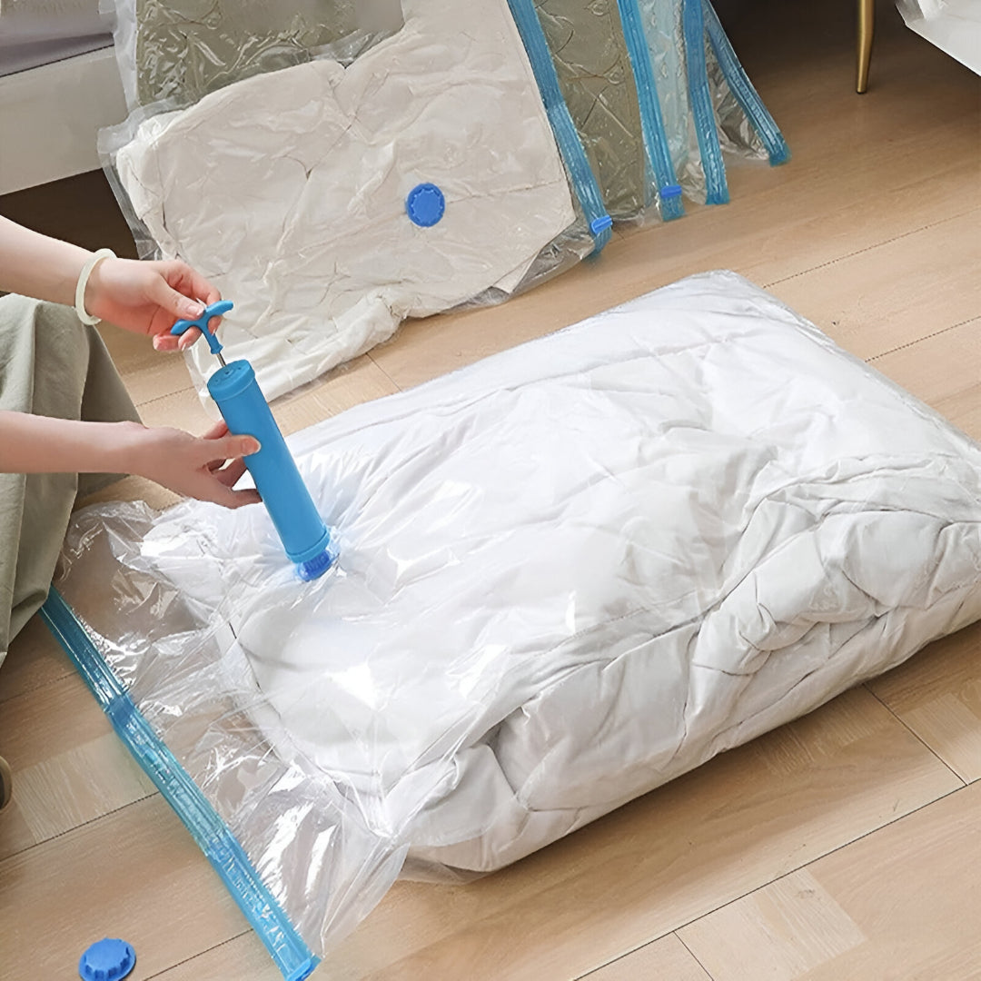 Vacuum seal storage bags with pump
