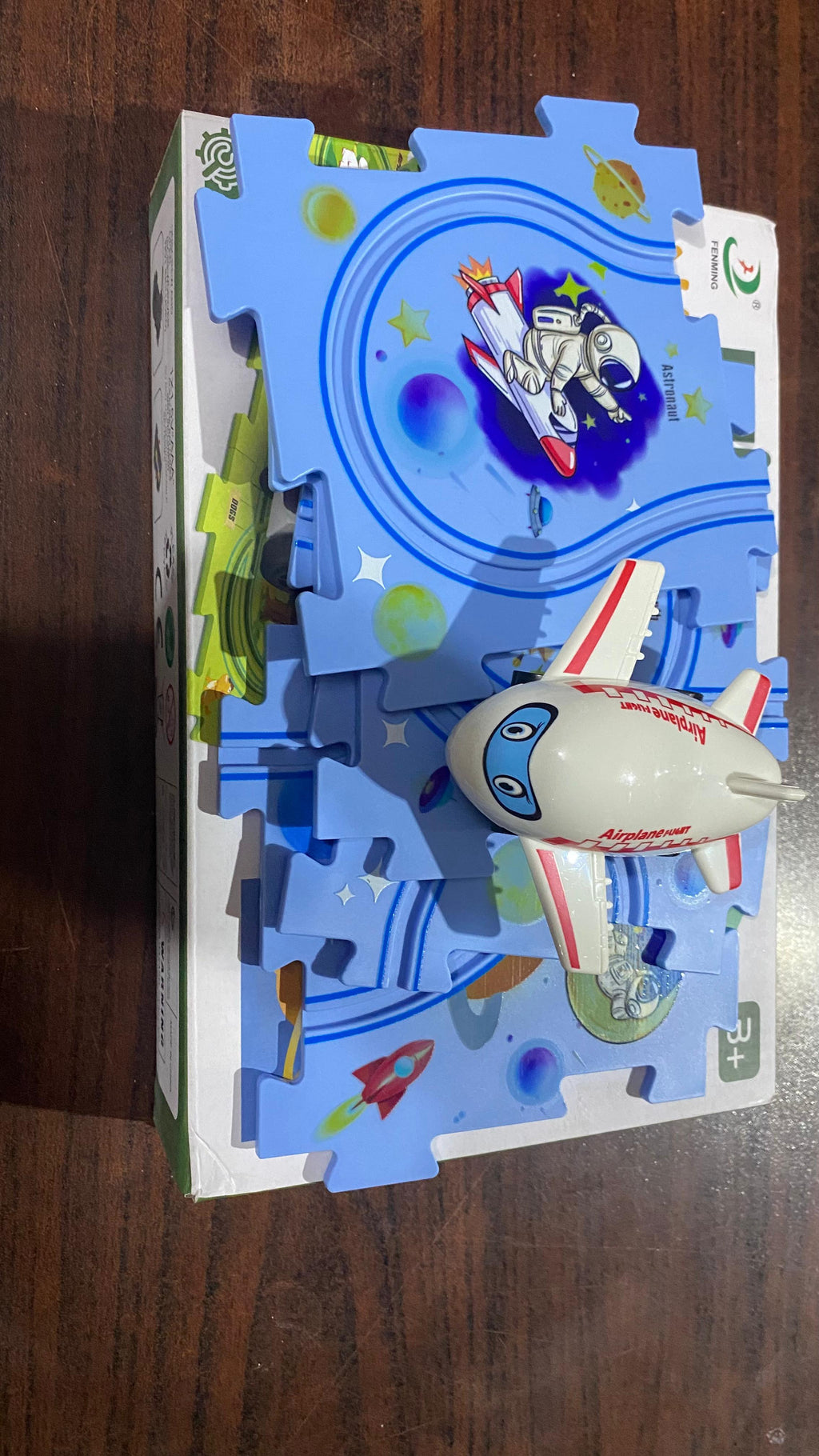 Puzzle Track Car Play Set / DIY Building Block (Random Design)