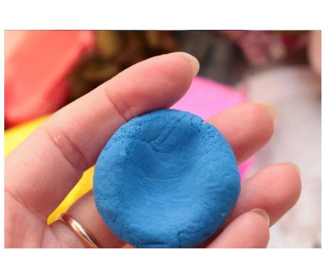 Pack Of 12 Fomic Polymer Light Clay Slime